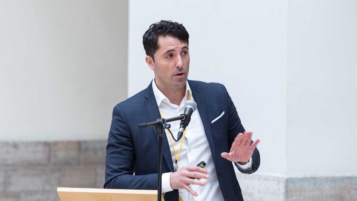 iGuzzini alla Conferenza “Luce nei musei” all’Ermitage