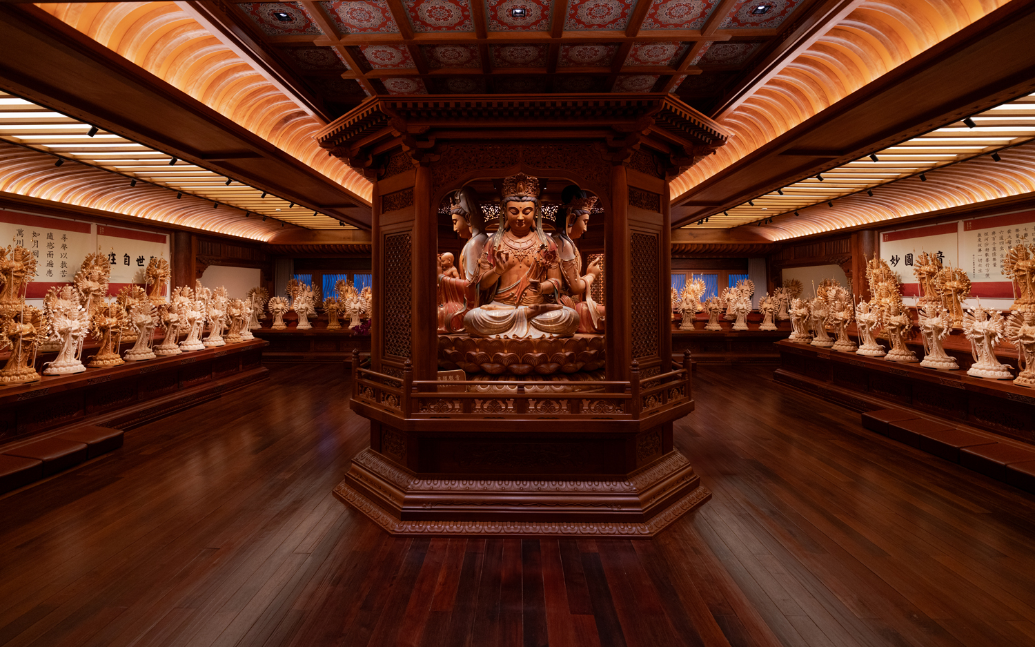 04_JINGSHAN-TEMPLE